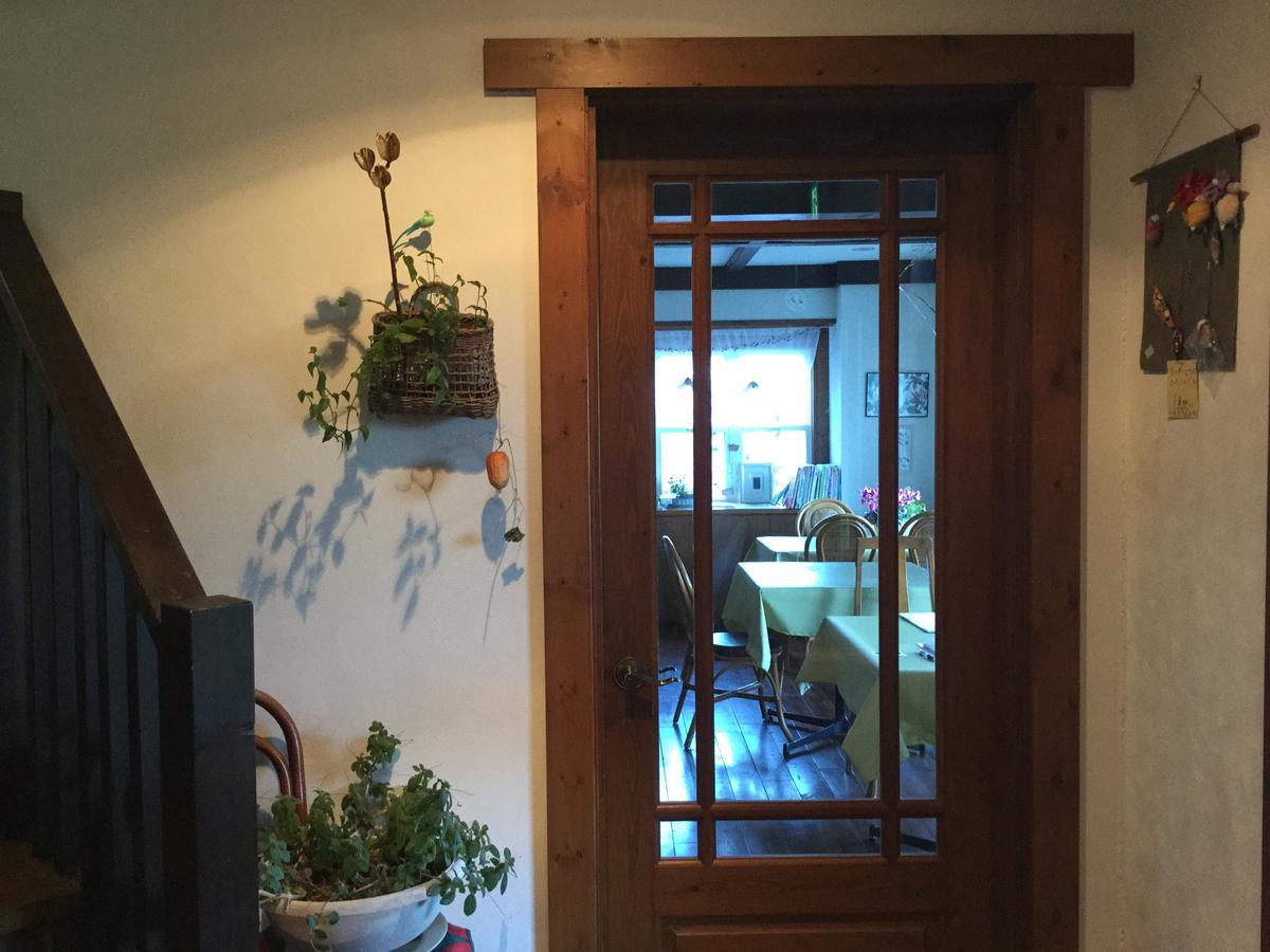 Chiisana Hotel Hanaikada Ito  Εξωτερικό φωτογραφία