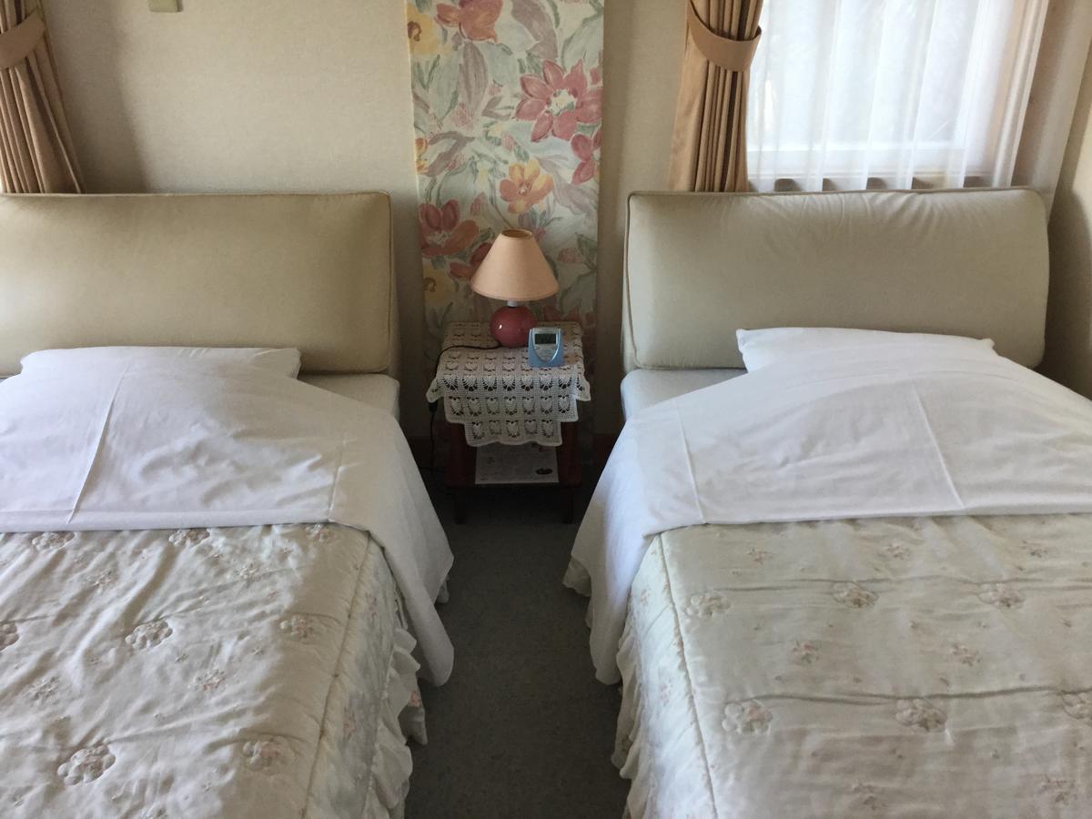 Chiisana Hotel Hanaikada Ito  Εξωτερικό φωτογραφία